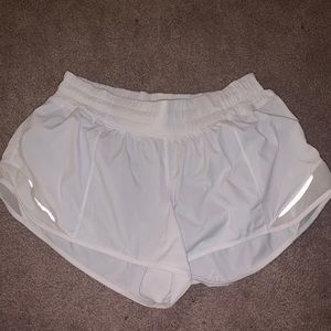 Lululemon Hotty Hot Short